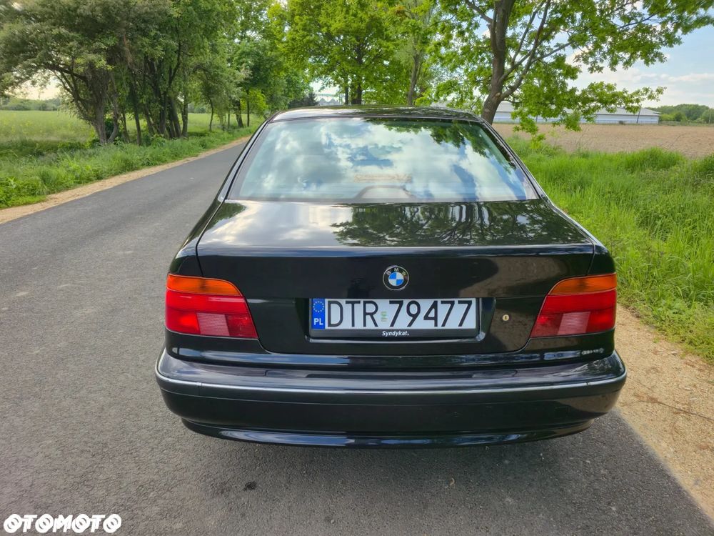 BMW Seria 5 523i - 13