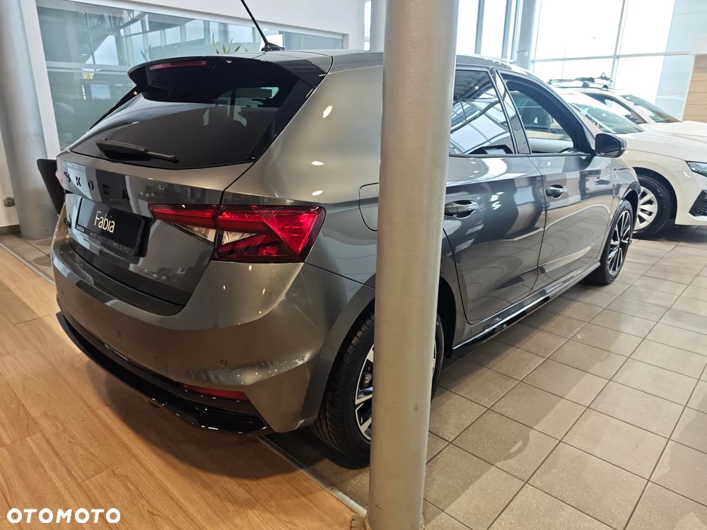 Skoda Fabia 1.0 TSI Monte Carlo DSG - 5