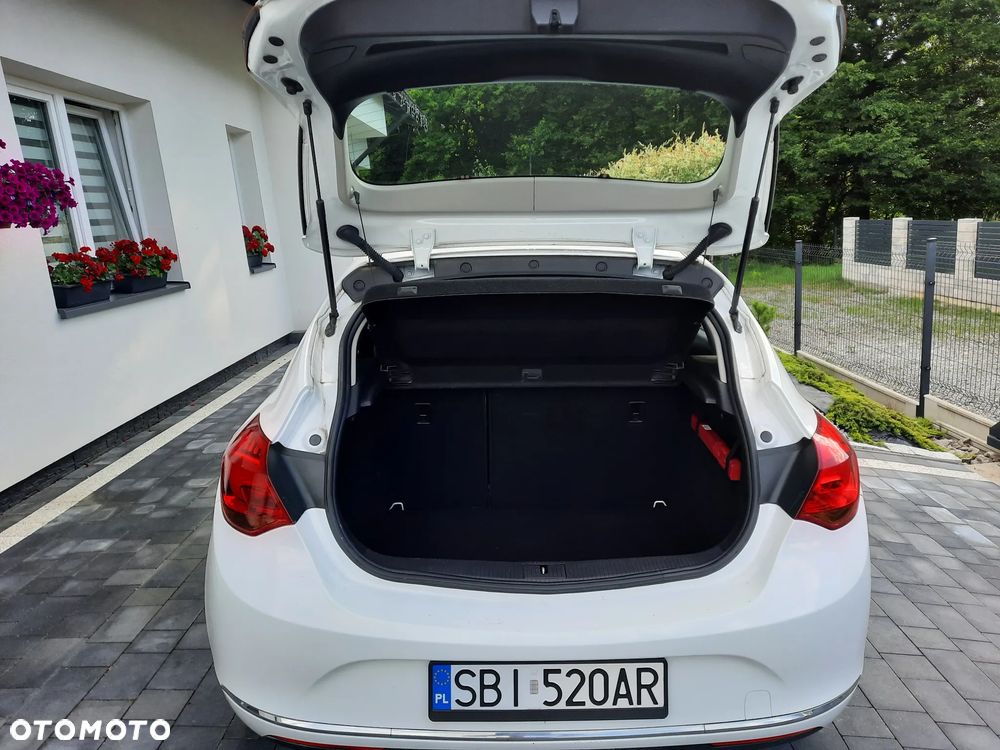 Opel Astra 1.6 Style - 13