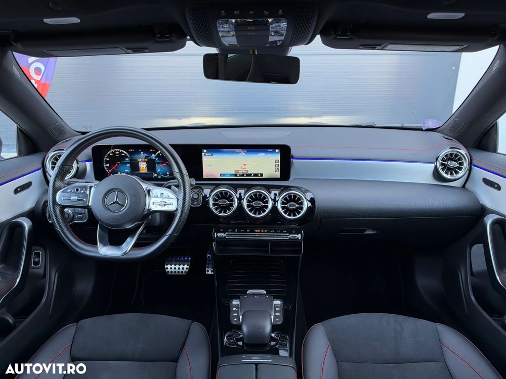 Mercedes-Benz Cla 200 2023 photo 2