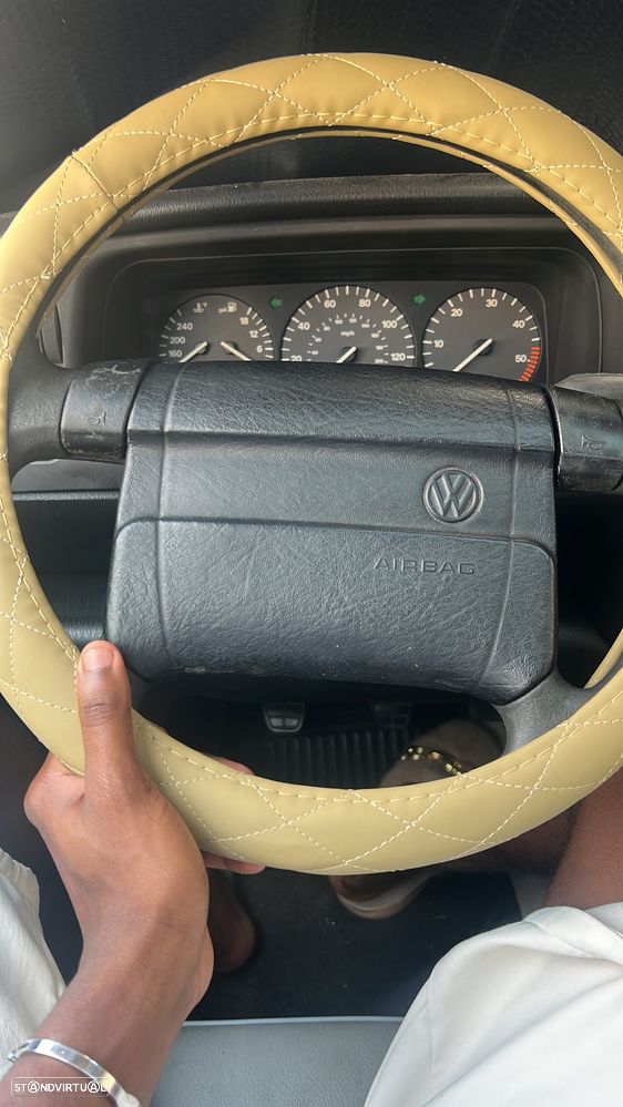 VW Passat 1.9 TDi Confortline - 6