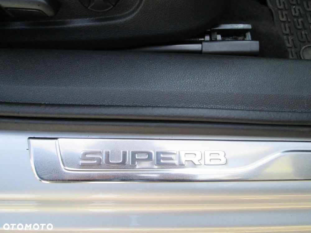 Skoda Superb - 34