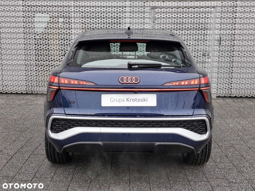 Audi Q3 Sportback - 6