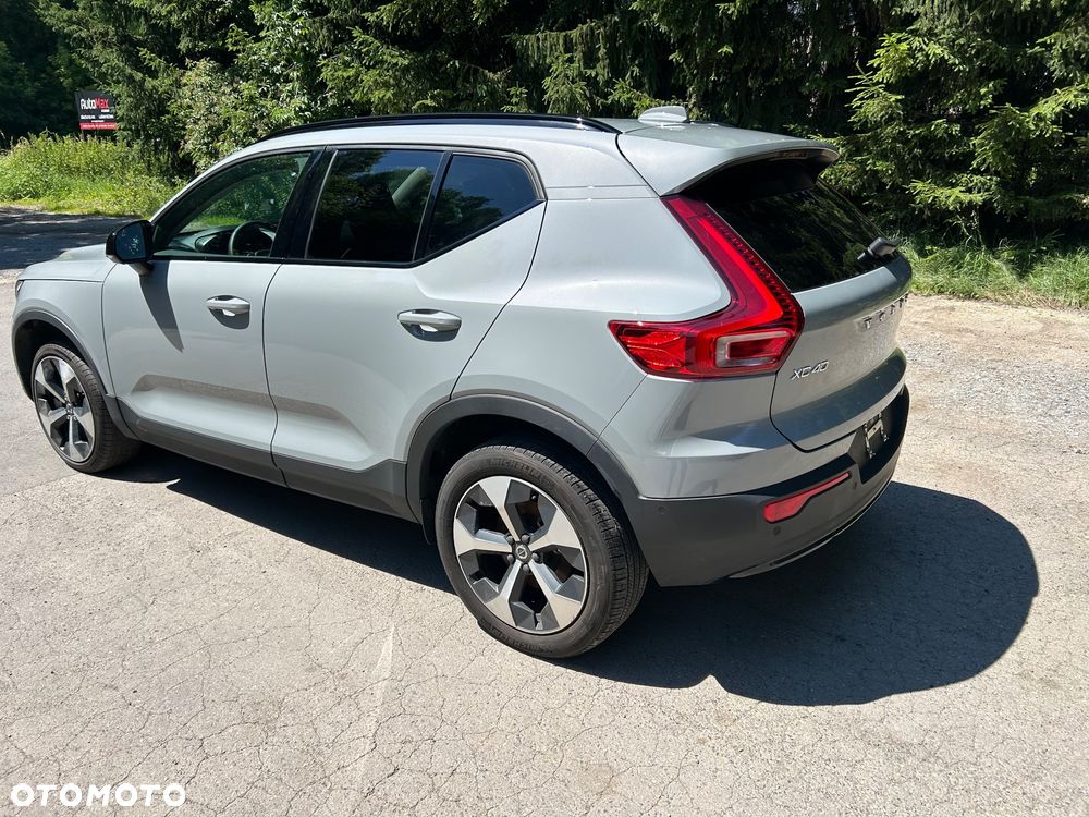 Volvo XC 40 B5 B AWD Momentum Pro - 7