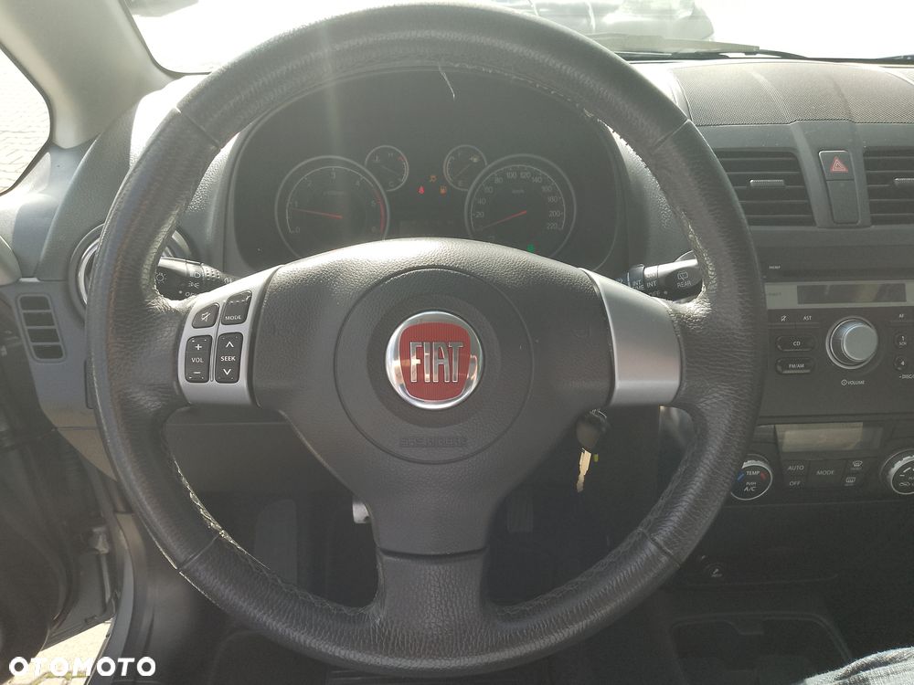 Fiat Sedici 2.0 Multijet 16V 4x4 Dynamic - 10
