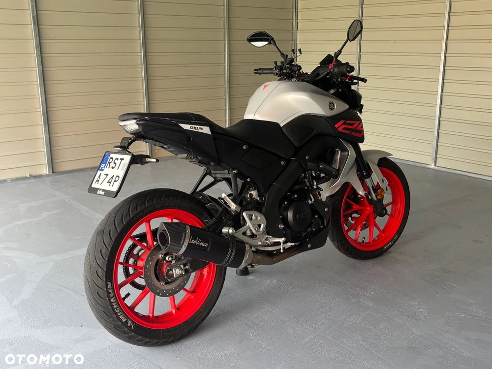 Yamaha MT - 9