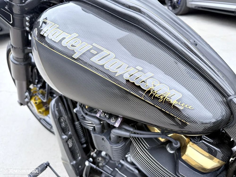 Harley-Davidson Breakout 117 Masterpiece 1 of 1 - 25