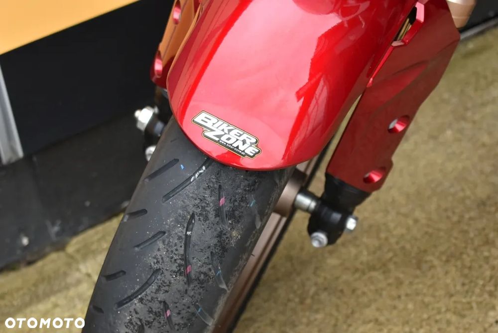 Honda CB - 22