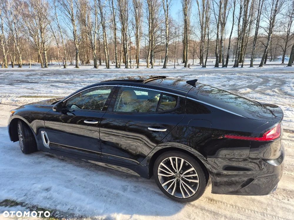 Kia Stinger 2.0 T-GDI GT Line - 6