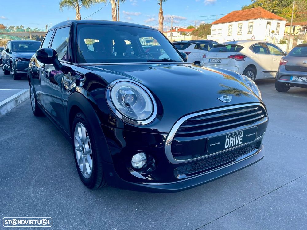 MINI 5 Portas Cooper Auto - 3