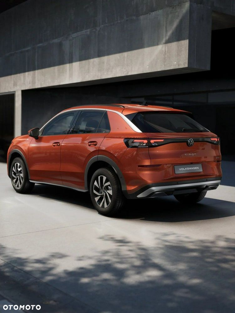 Volkswagen T-Roc - 4