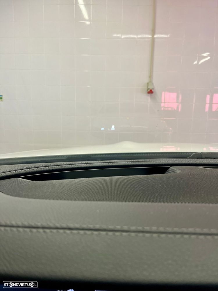 Mercedes-Benz E 220 d AMG Line Aut. - 24