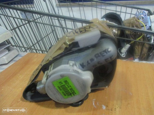 Pre-Tensor 888102F001 KIA CERATO 2005 FE - 4