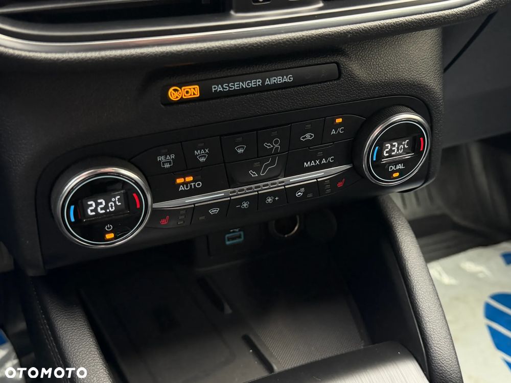 Ford Kuga 1.5 EcoBlue FWD Titanium - 21