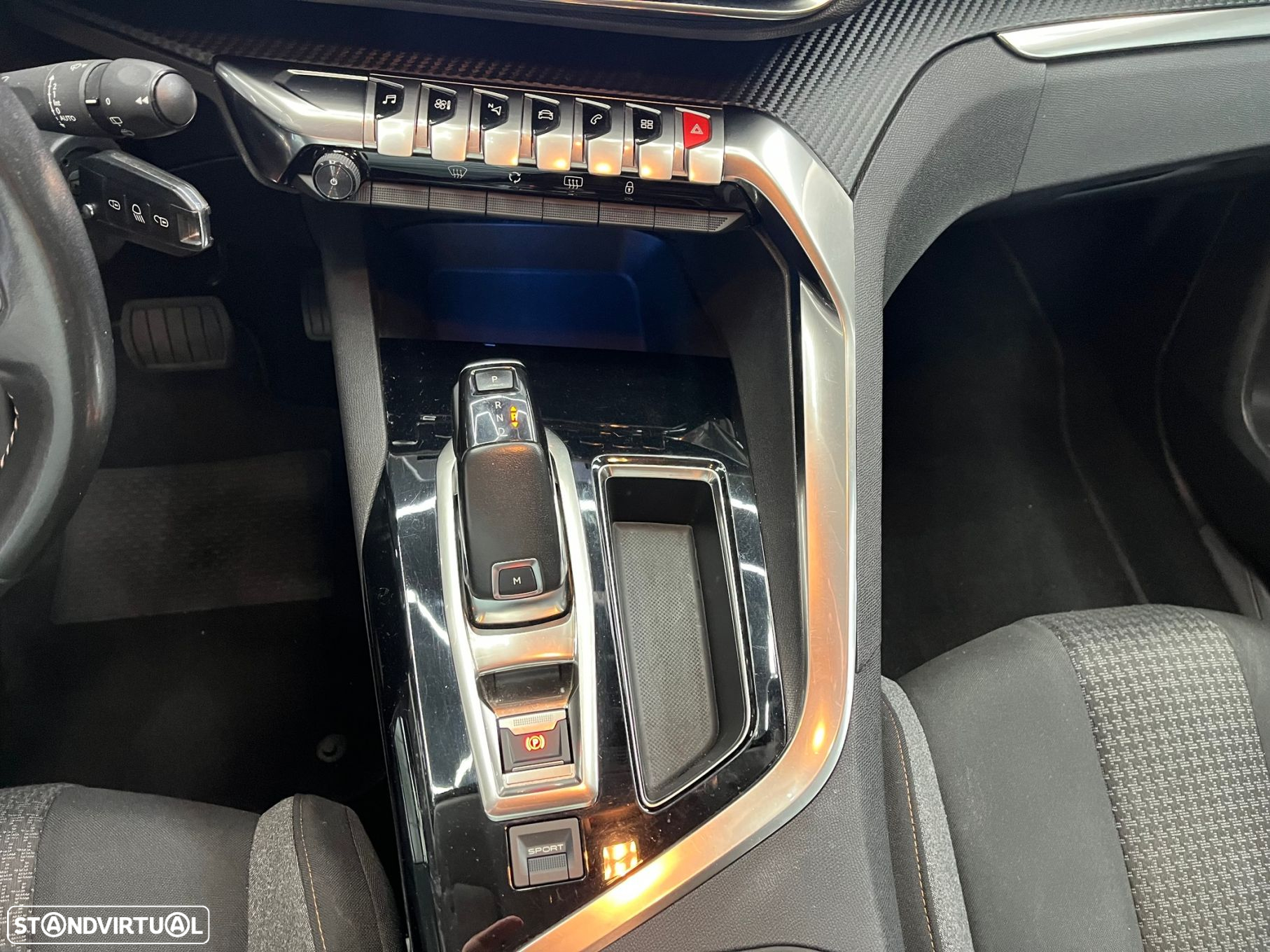 Peugeot 3008 1.5 BlueHDi Active Pack EAT8 - 15
