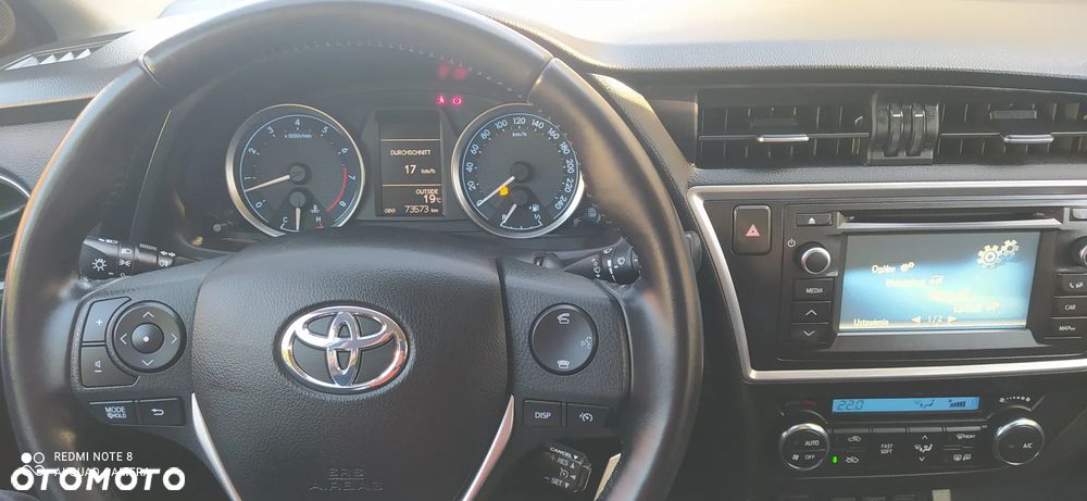 Toyota Auris 1.6 Valvematic Edition - 9