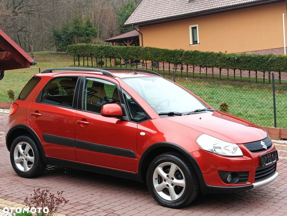 Suzuki SX4 1.6 VVT 4x4 Comfort - 2