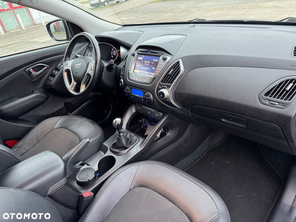 Hyundai ix35 1.6 2WD blue Style - 18