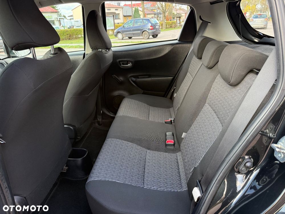 Toyota Yaris 1.33 Prestige - 10