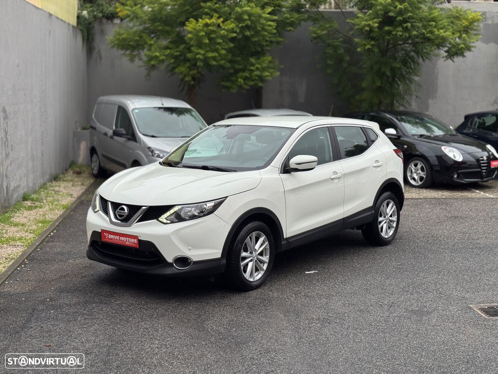 Nissan Qashqai 1.2 DIG-T Acenta Xtronic - 3