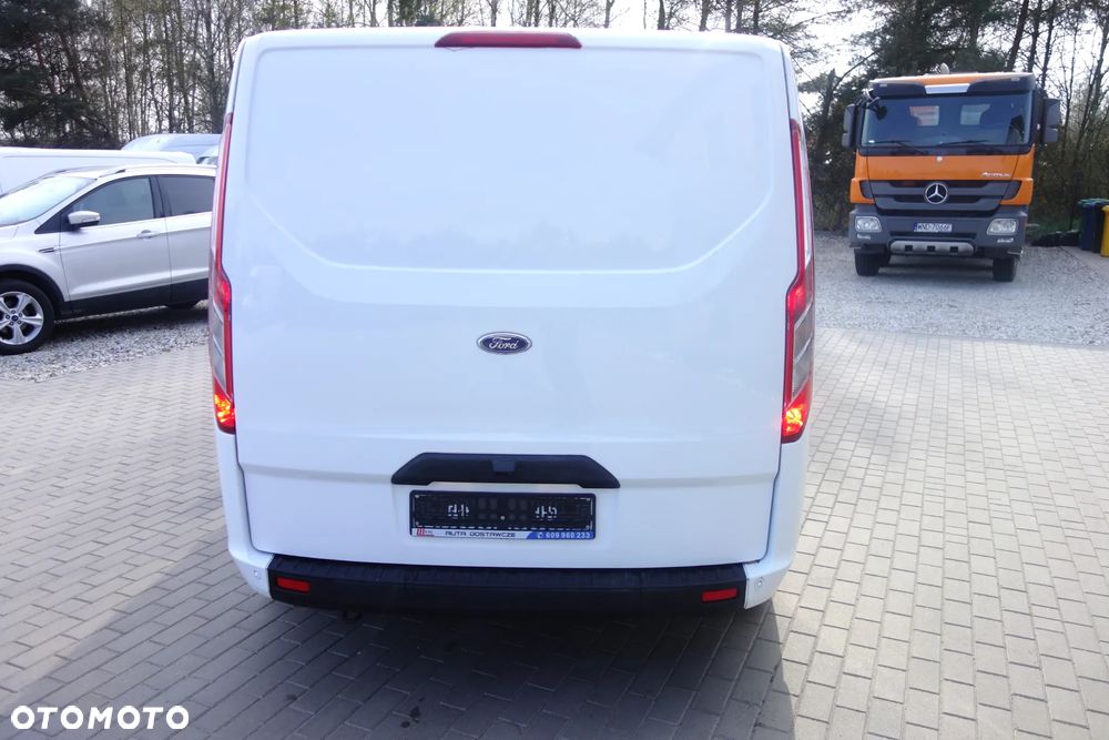Ford Transit Custom Long 2.0 ecoblue 130 KM Klima - 15