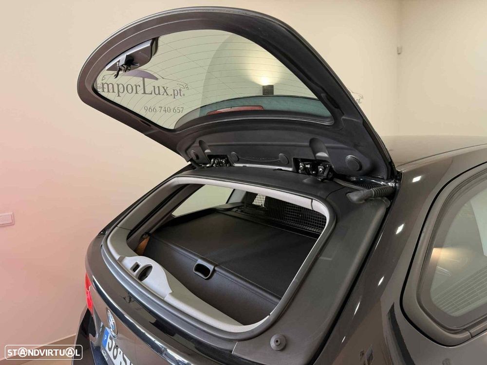 BMW 318 d Touring Auto - 8