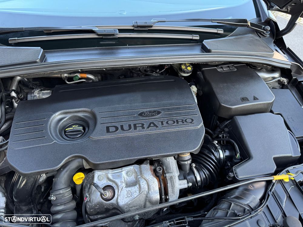 Ford Focus SW 1.5 TDCi EcoBlue ST-Line - 16