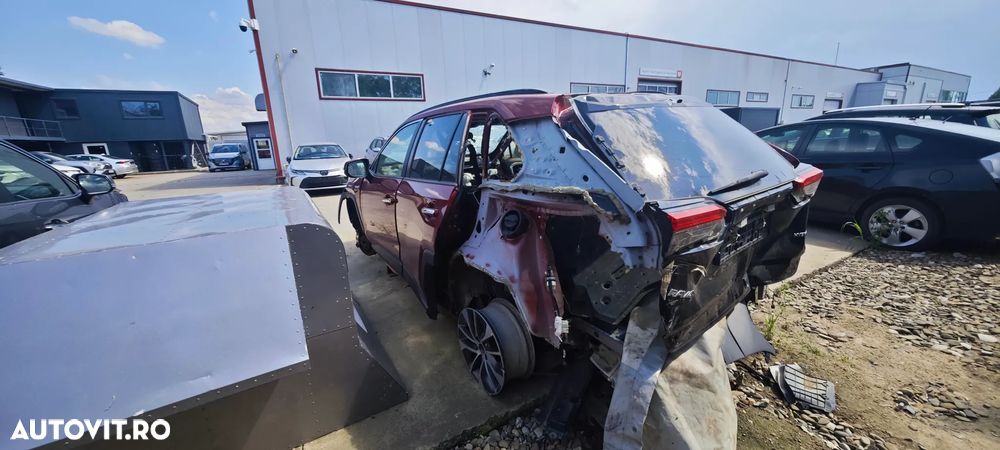 Dezmembrez Toyota Rav 4 - 12