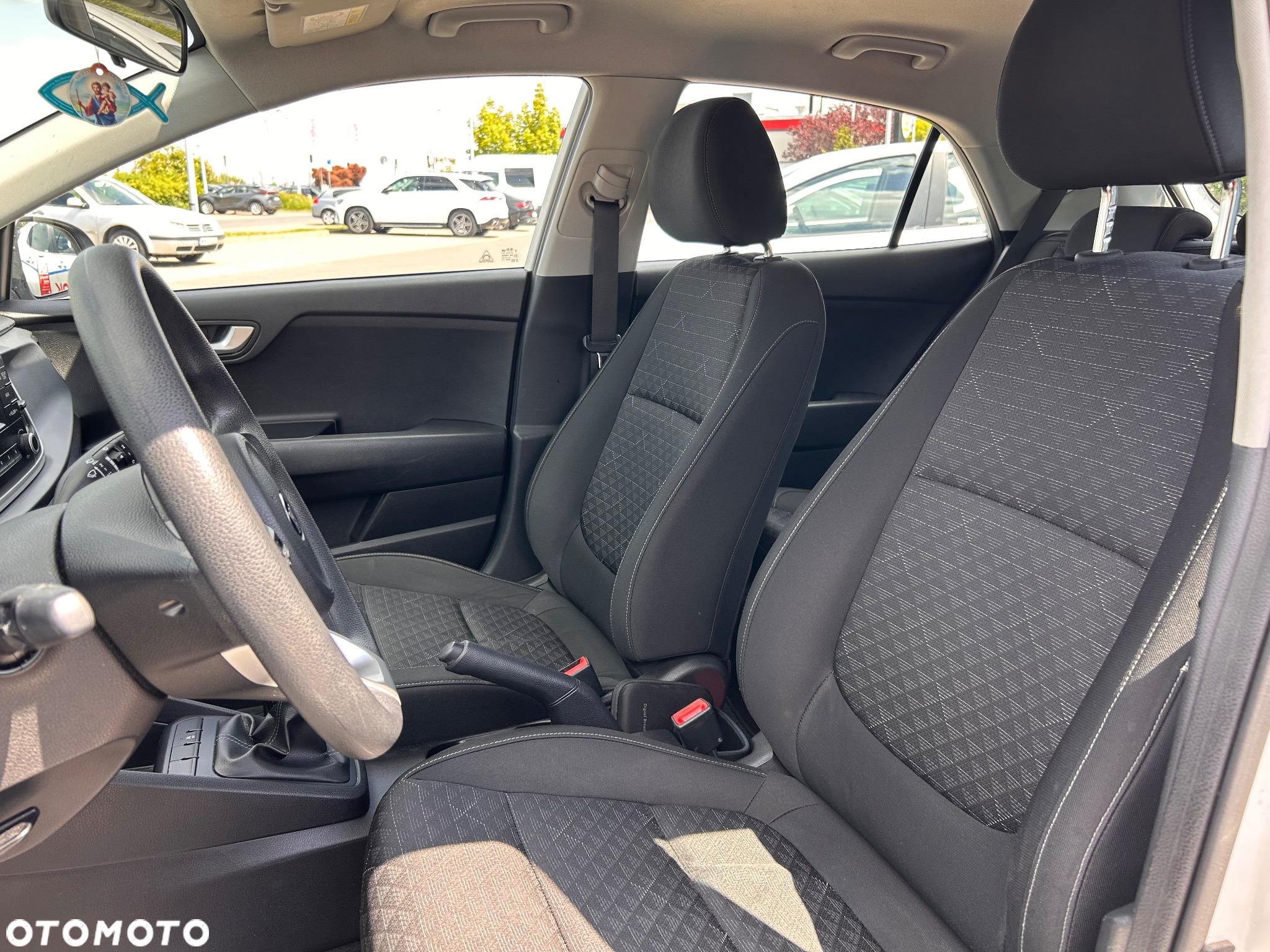 Kia Rio 1.2 Business Line - 17