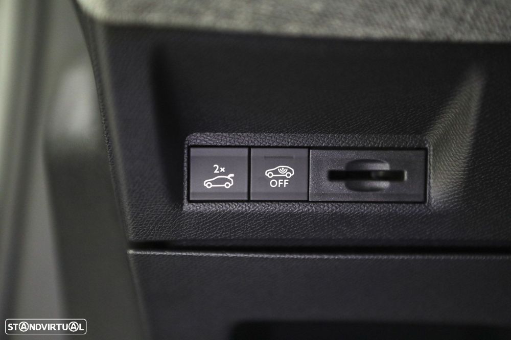 Peugeot 3008 1.2 Hybrid GT e-DCS6 - 19