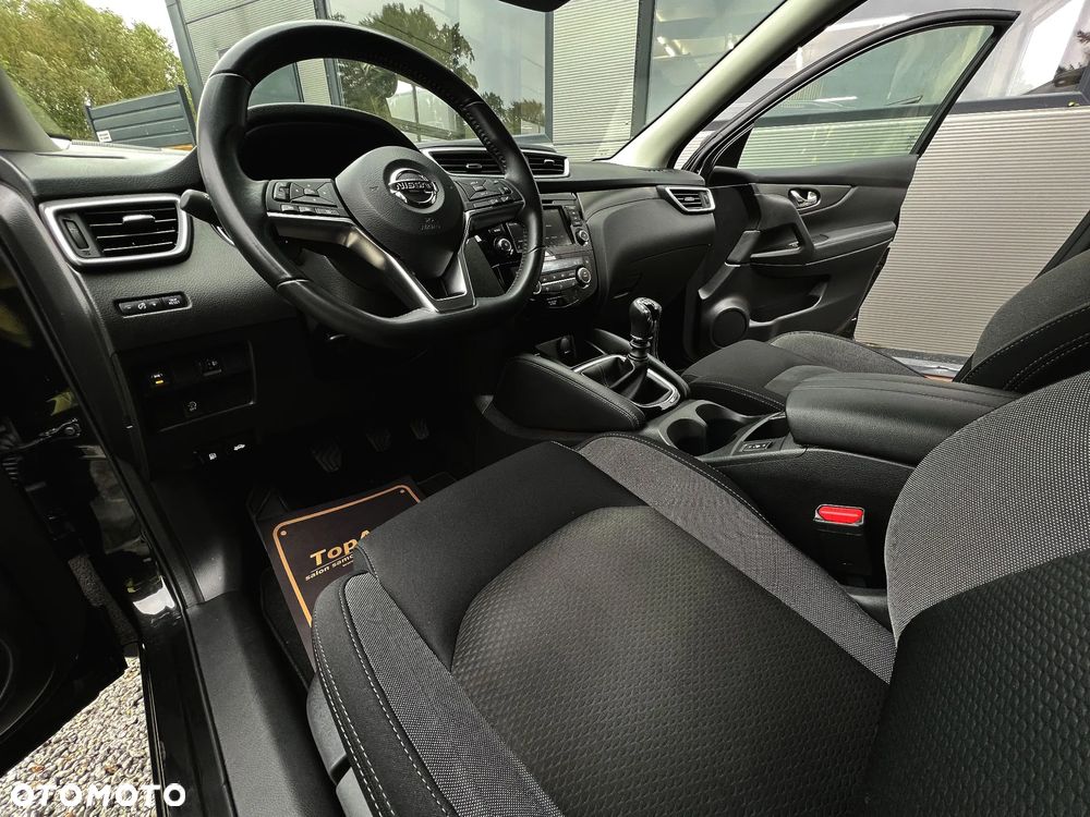 Nissan Qashqai 1.3 DIG-T N-Connecta EU6d - 21