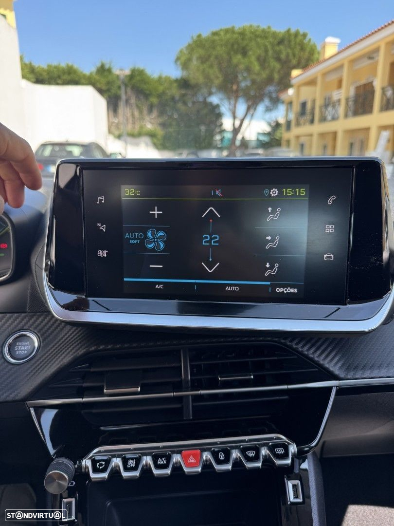 Peugeot e-208 50 kWh Allure - 21