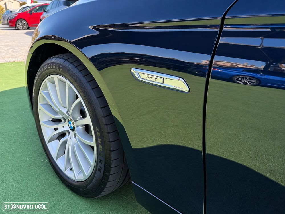 BMW 520 d Line Luxury Auto - 10