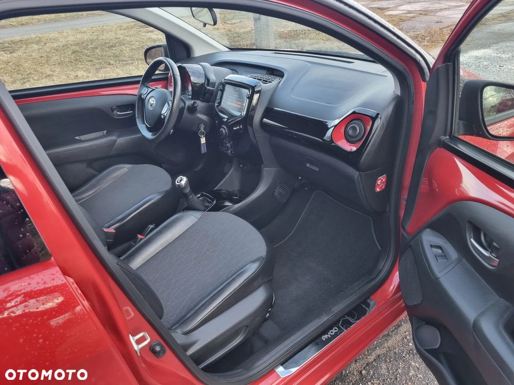 Toyota Aygo x-clusive Style Selection - 14