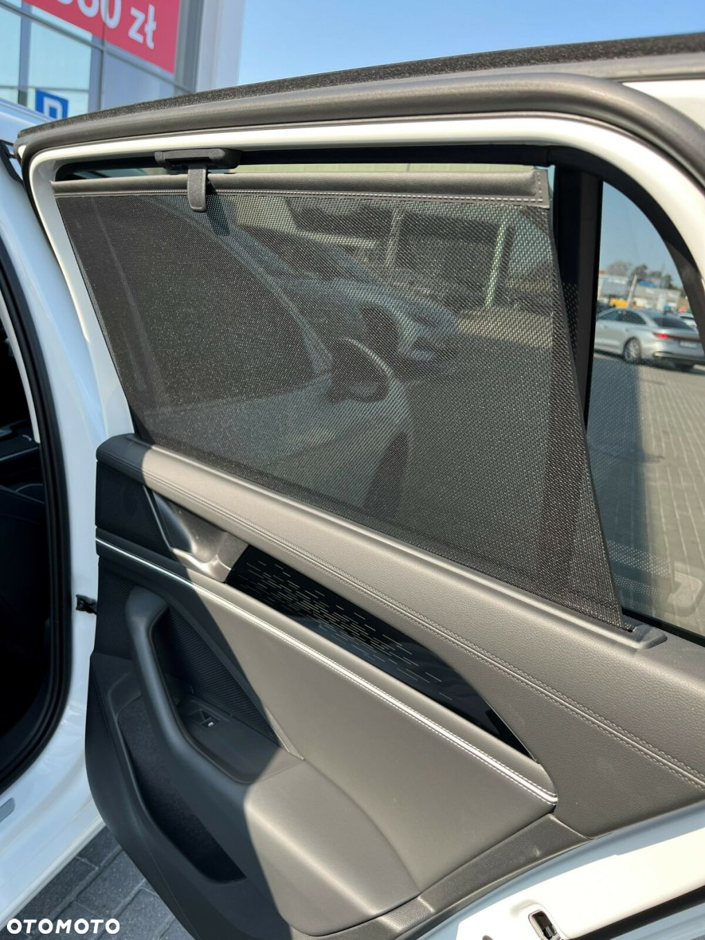 Volkswagen Passat 2.0 TDI SCR Elegance DSG - 12