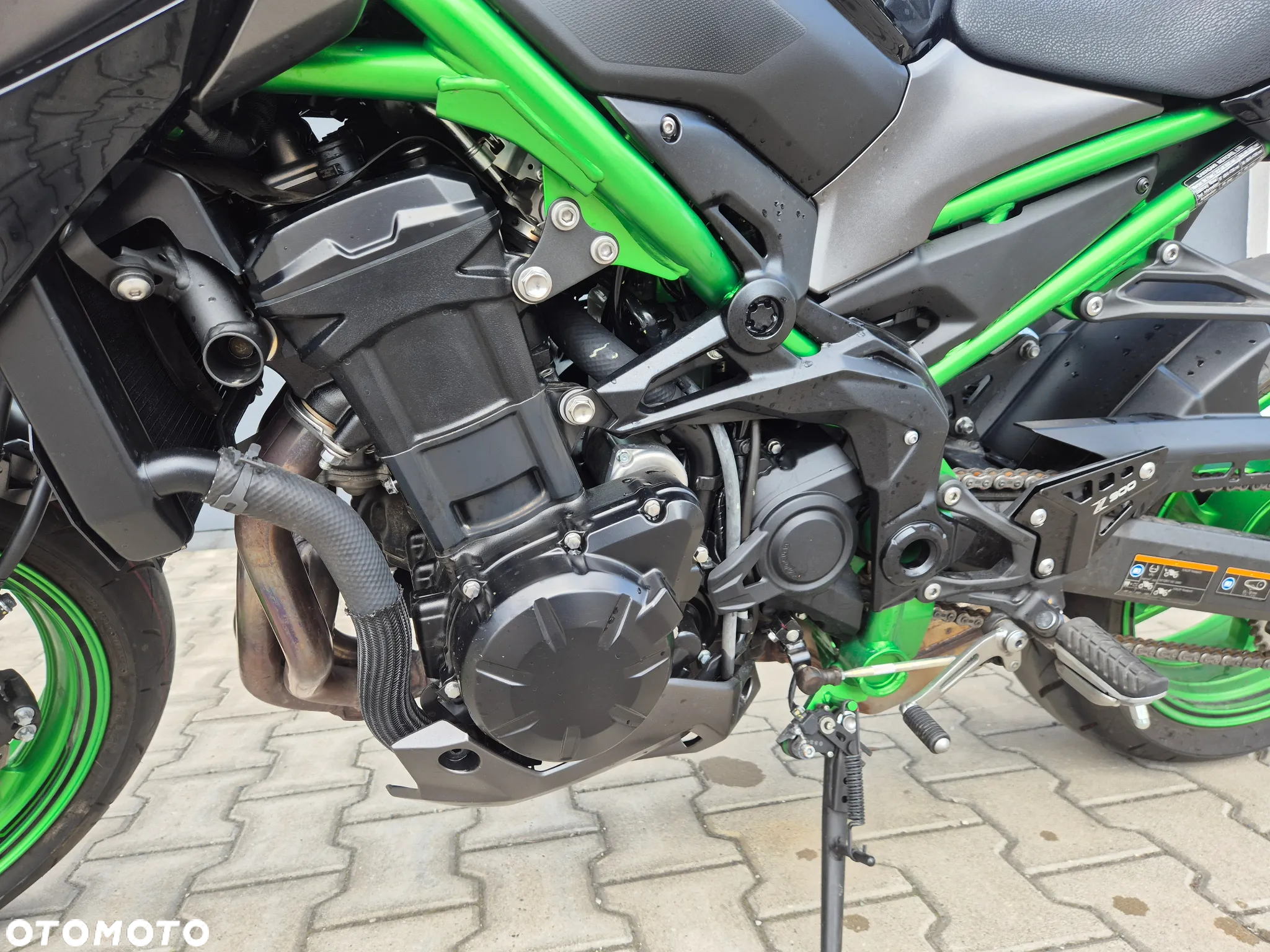 Kawasaki Z 900 - 10