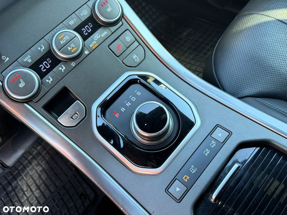 Land Rover Range Rover Evoque - 22