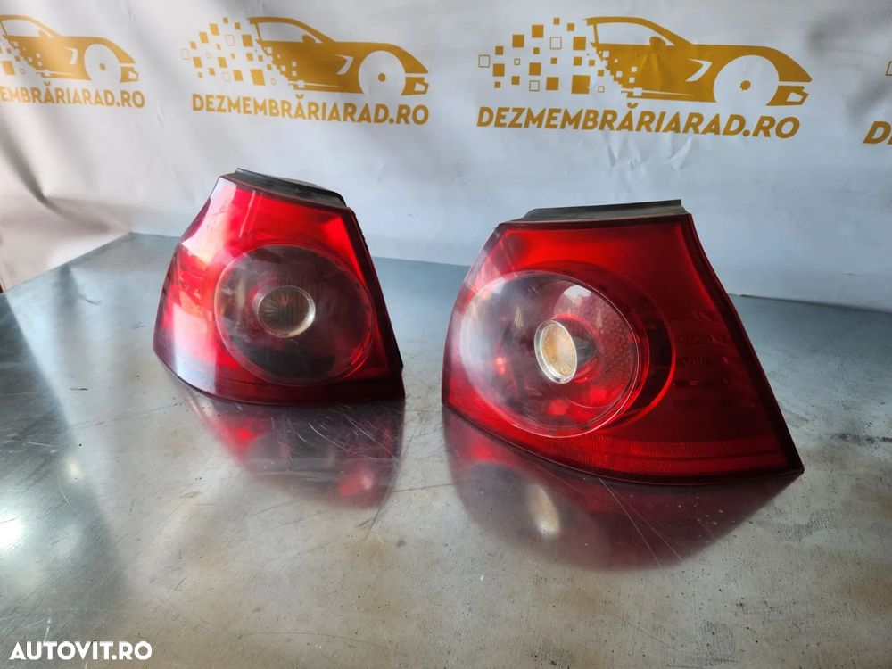 Stopuri Lampa Stop Tripla Stanga Dreapta Vw Golf 5 Hatchback - Dezmembrari Arad - 5