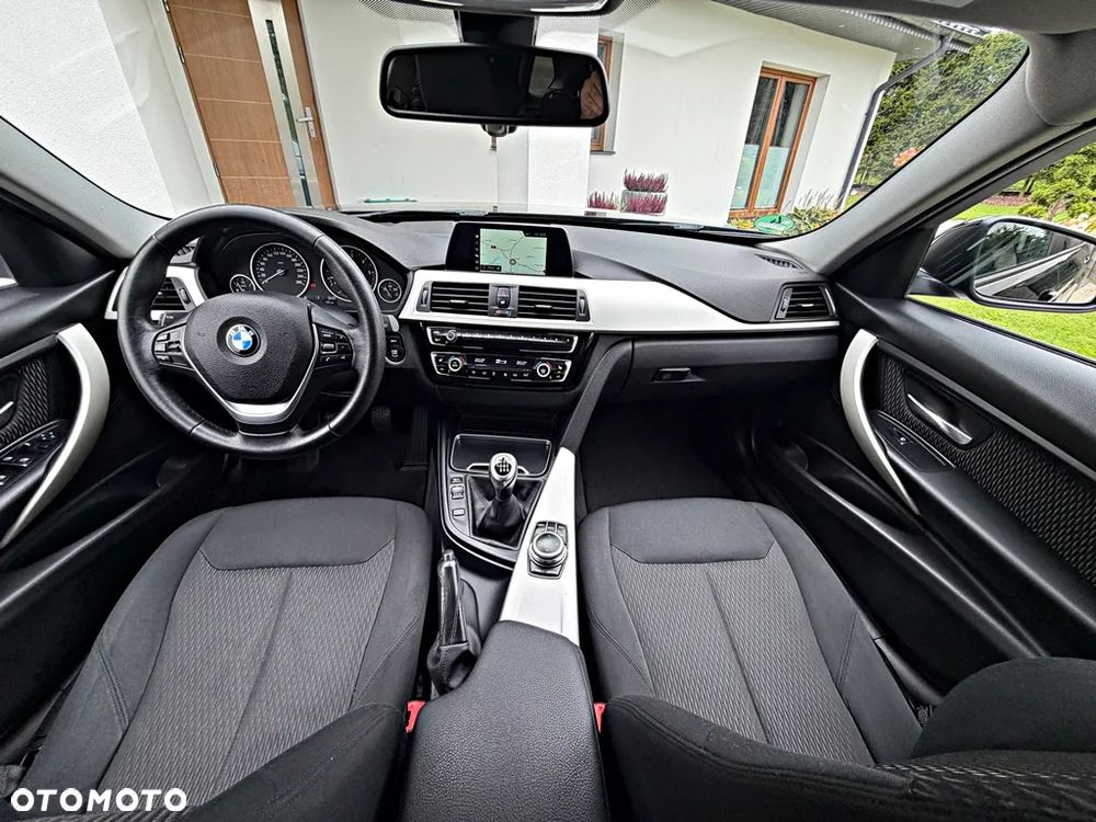 BMW Seria 3 318d Advantage - 21