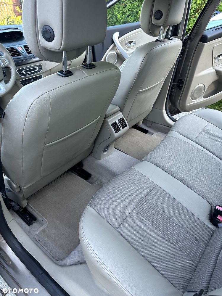 Renault Fluence - 26