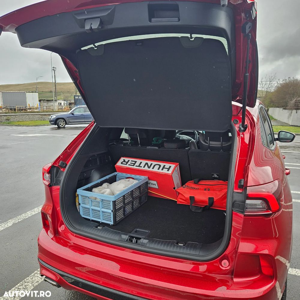 Ford Kuga - 11