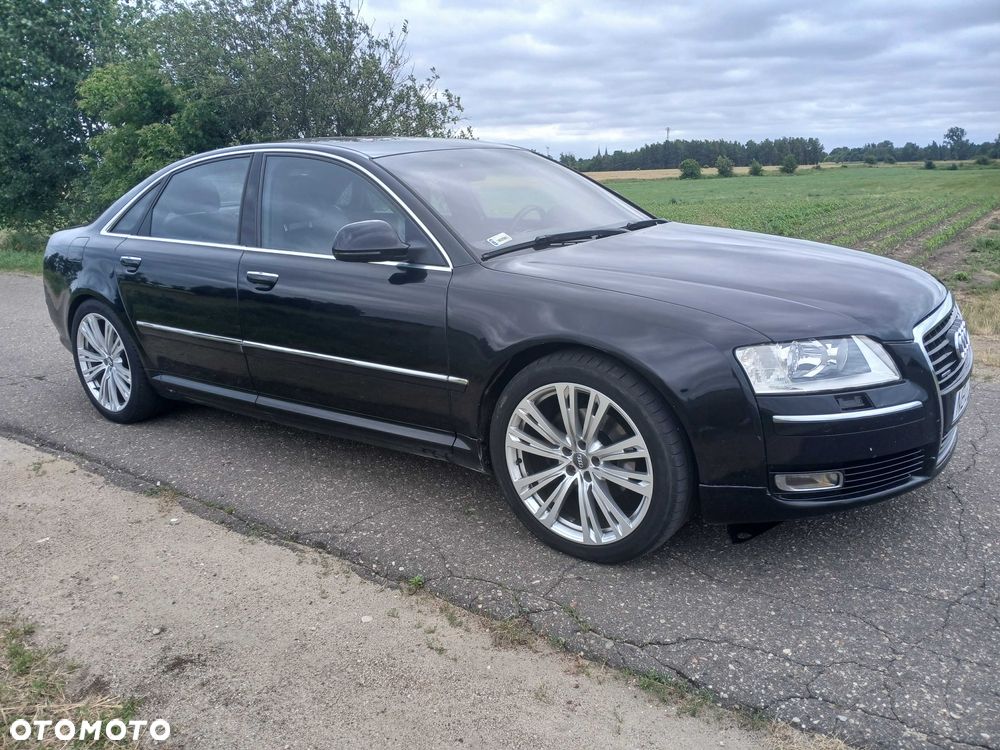 Audi A8 - 2