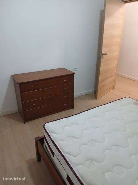Aluga-se apartamento t2 Quinta da Sardinha - Grande imagem: 5/8