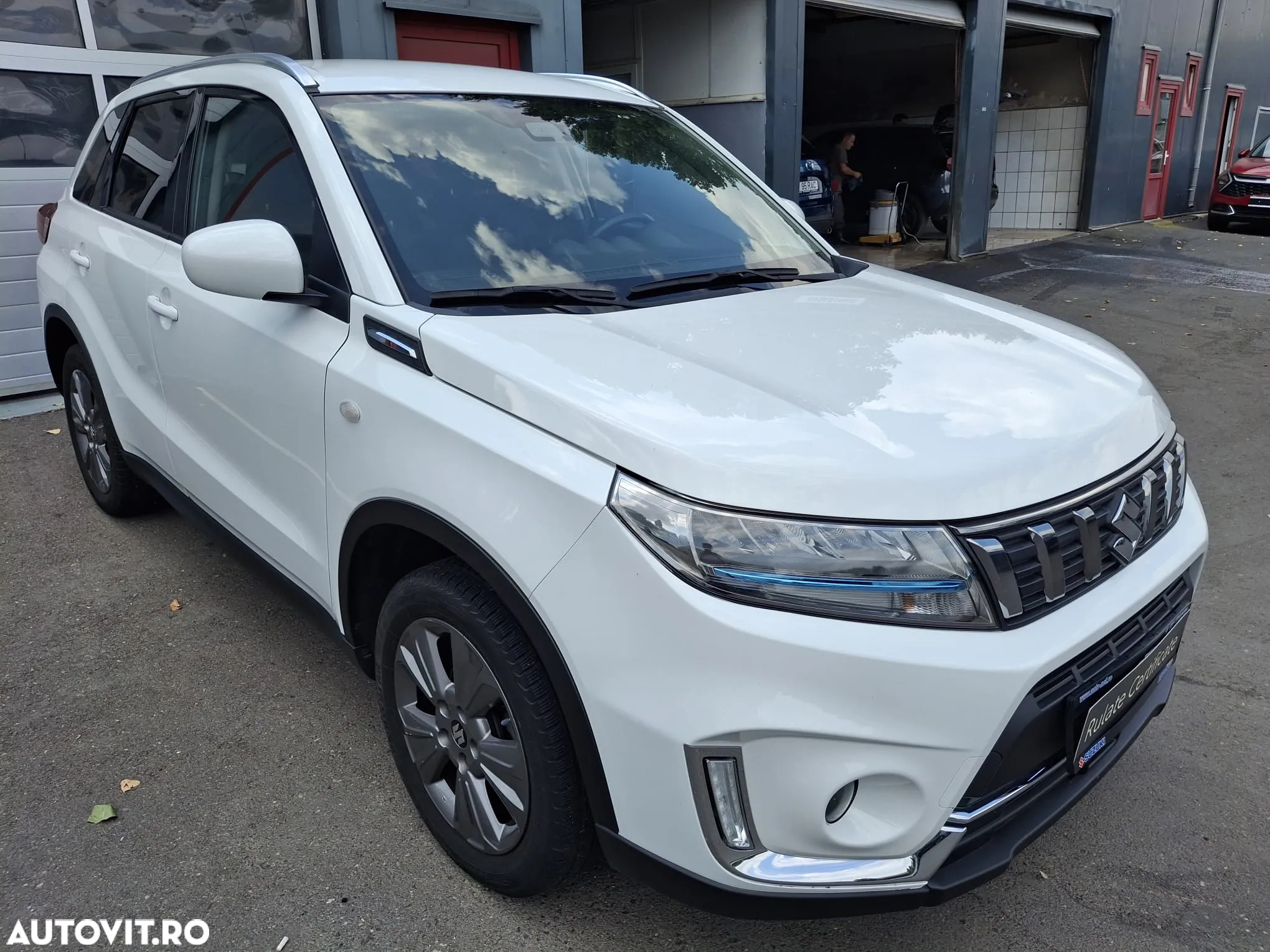 Suzuki Vitara 1.4 Boosterjet MHEV Passion - 2