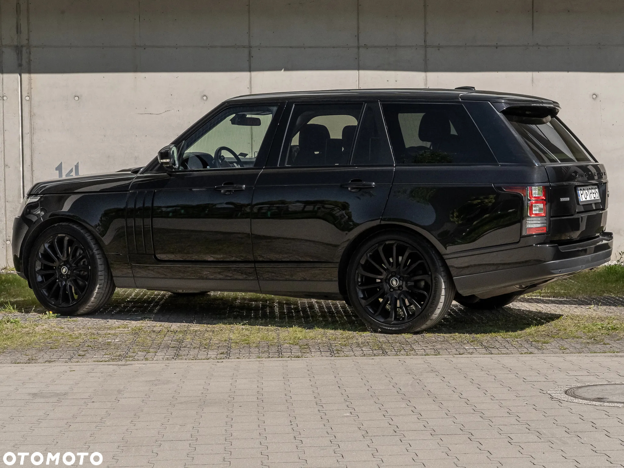 Land Rover Range Rover 4.4SD V8 AB Black - 27