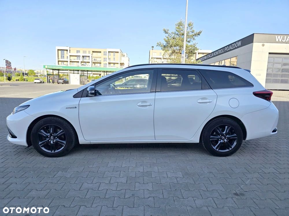 Toyota Auris Hybrid 135 Prestige - 5