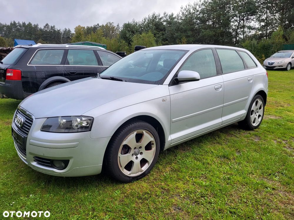 Audi A3 1.4T FSI Attraction - 1