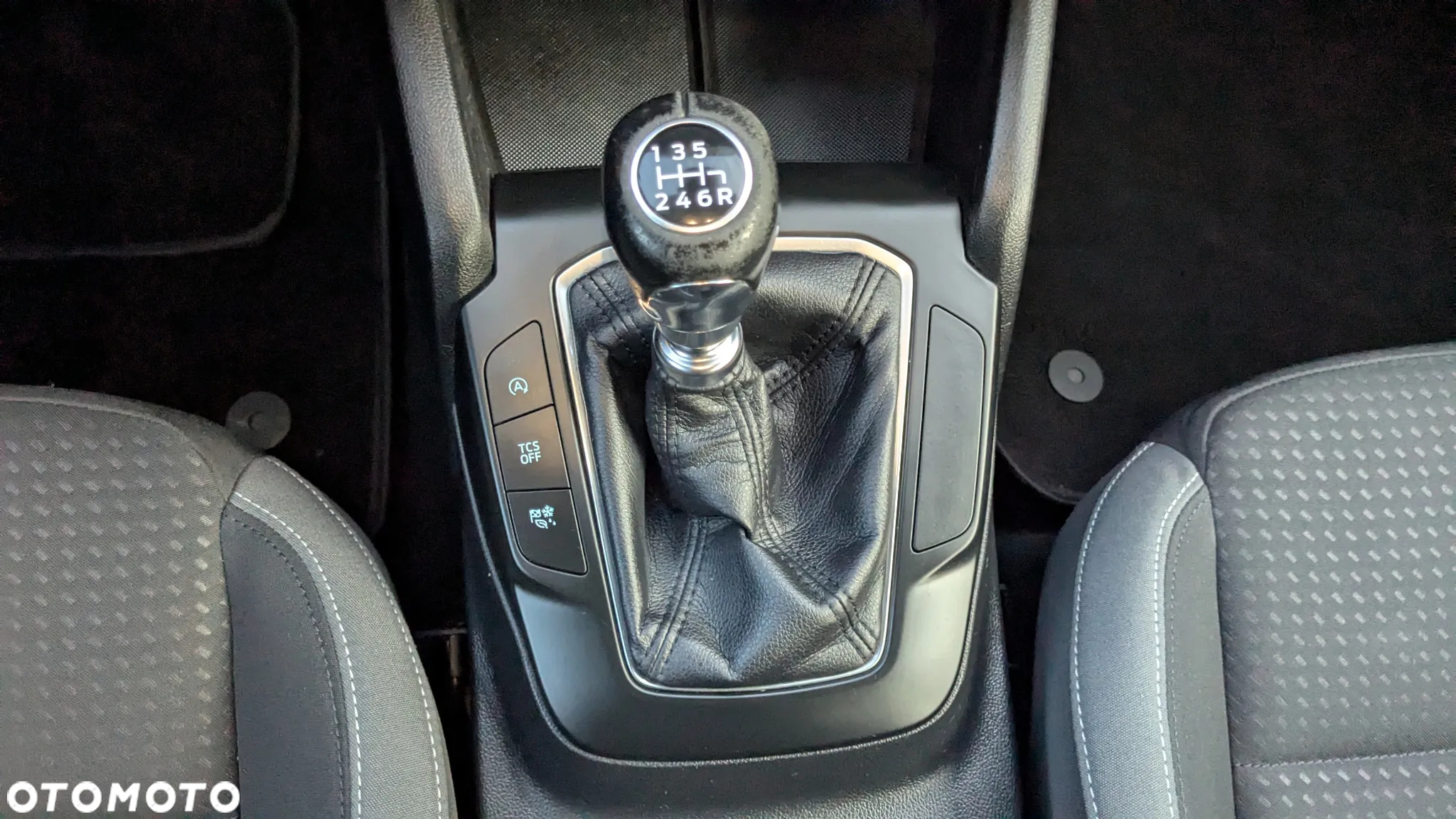 Ford Focus 1.0 EcoBoost Black Edition ASS - 27