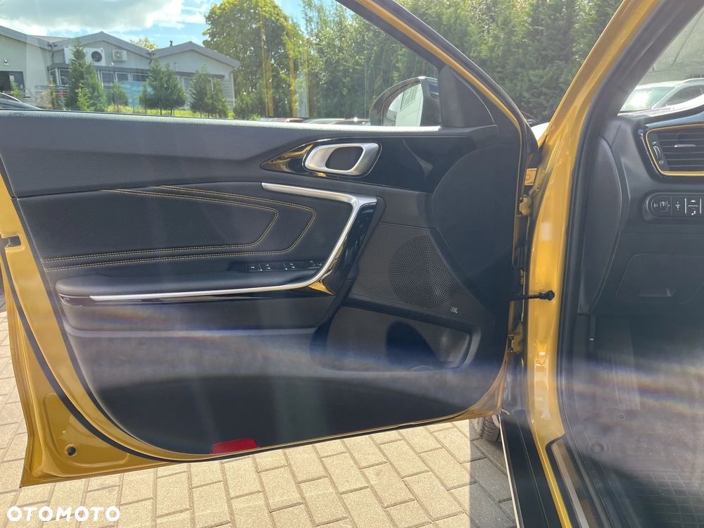 Kia XCeed 1.6 T-GDI Business Line DCT - 10