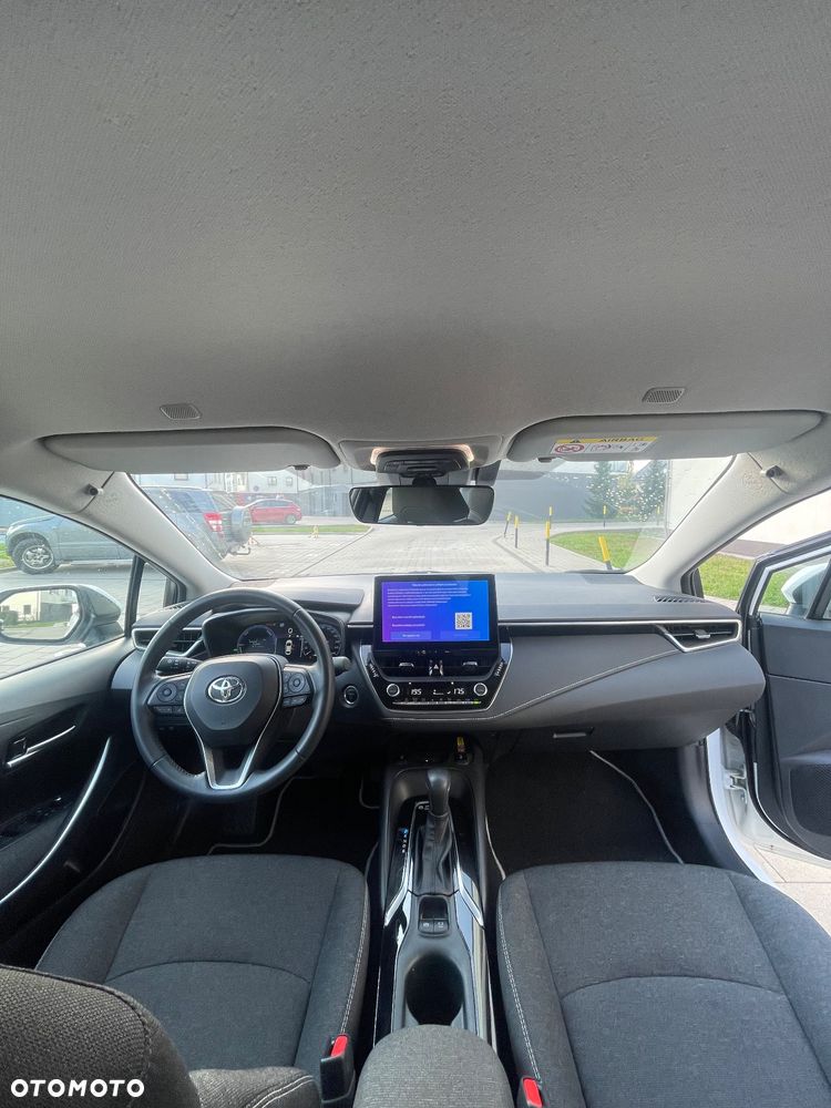 Toyota Corolla - 9